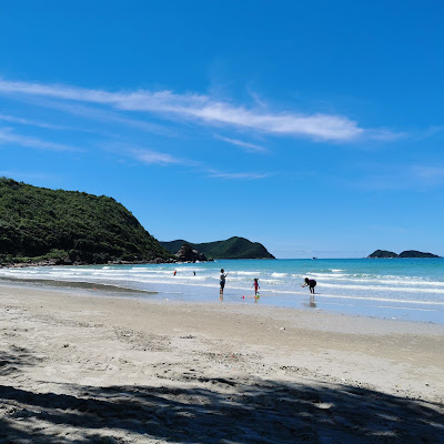 หาดน้ำใส