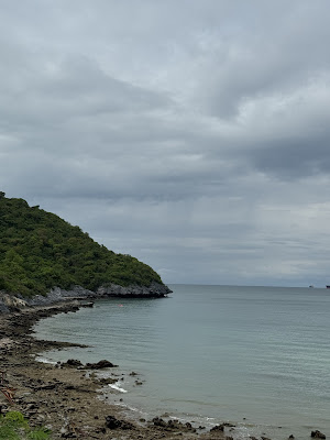 หาดถ้ำพัง เกาะสีชัง