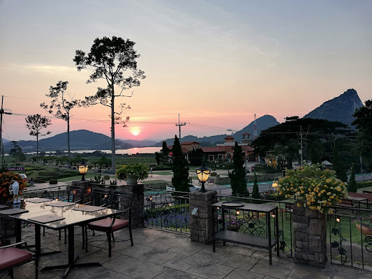 ซิลเวอร์เลค วิน์ยาร์ด